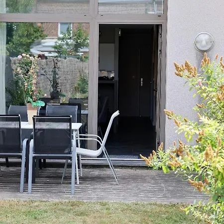 Maison Avec Jardin A Croix, Pres De Lille *